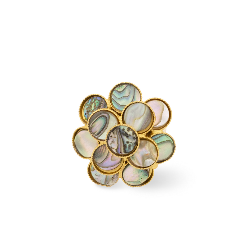 Gold floral ring with marbled pearls