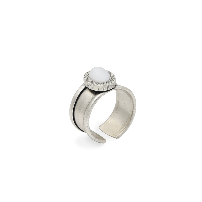 Dido silver band ring white stone
