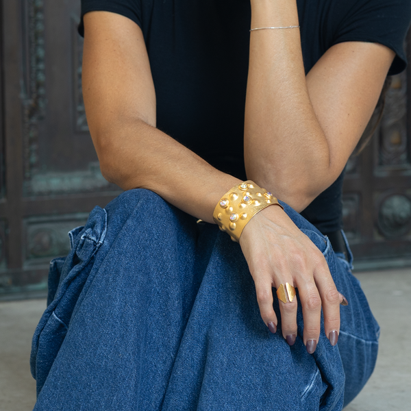 Demetra Crystal Cuff