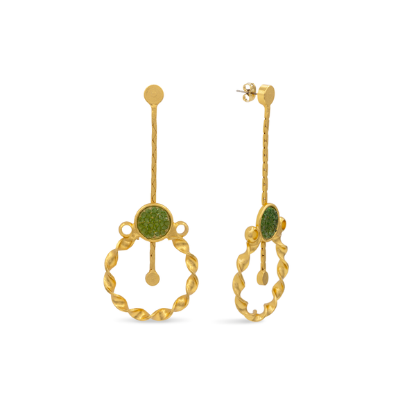 Stephania dangle earring with gold and green crystals