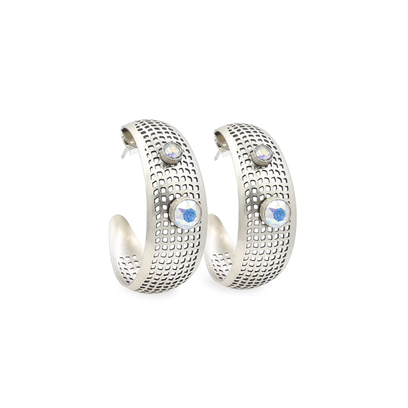 Perforated silver hoop earrings with aurora crystal