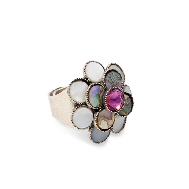 Silver floral ring with marbled pearls