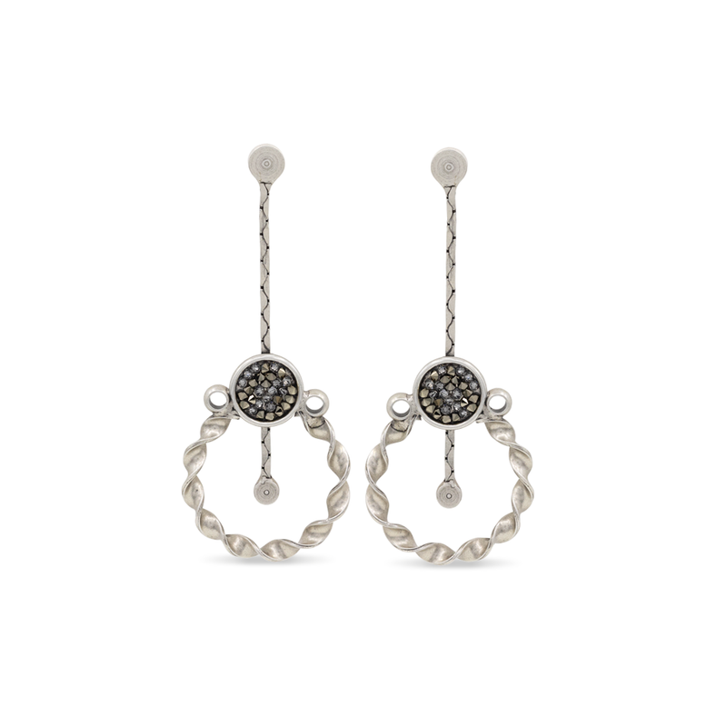 Stephania dangle earring with silver and grey crystals