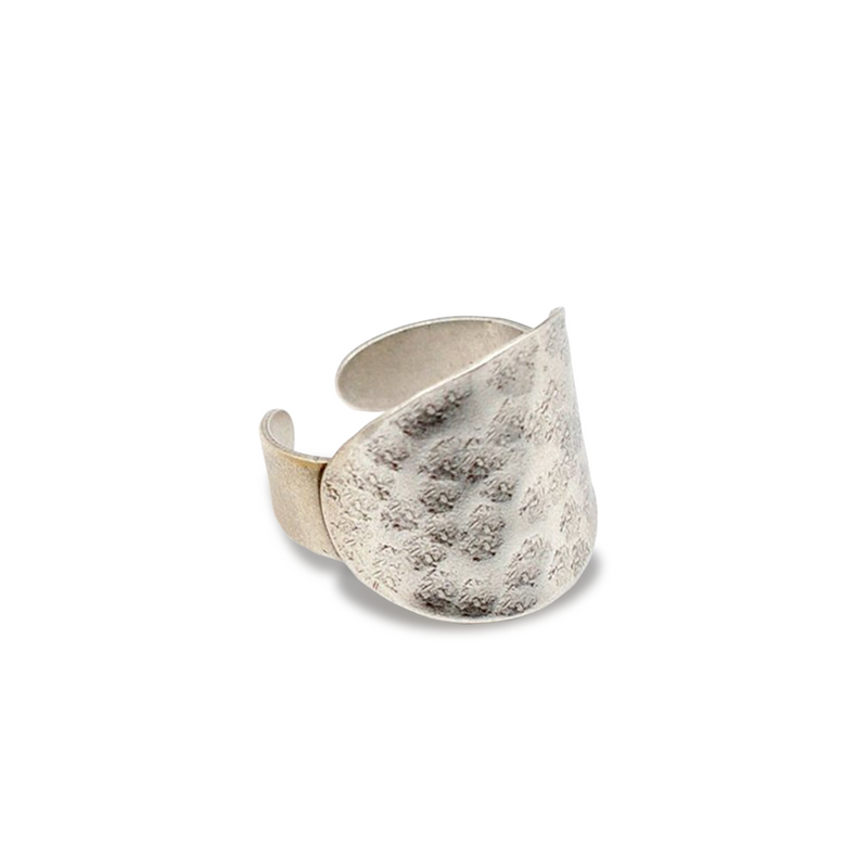 Hand hammered gold band ring