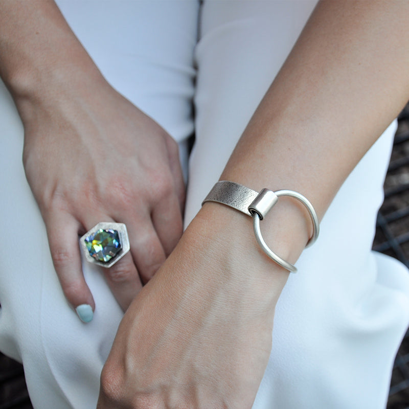 Hammered silver knot band cuff bracelet