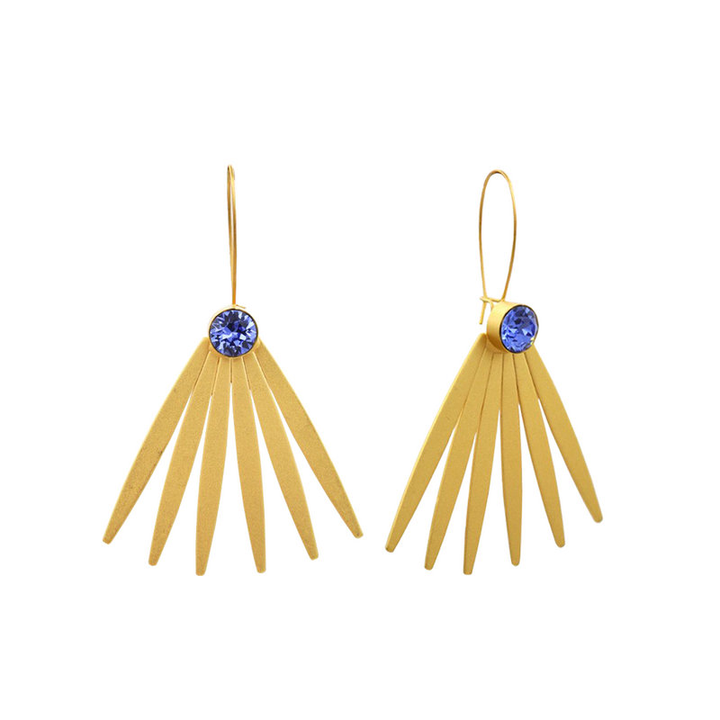 Daisy gold earrings with sapphire crystals