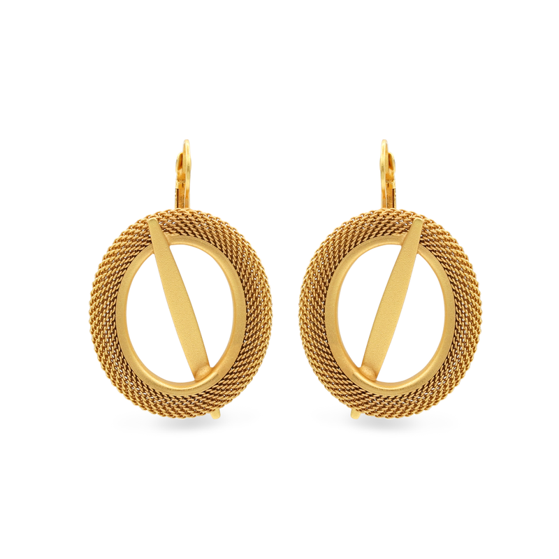 Gold circular chain earrings