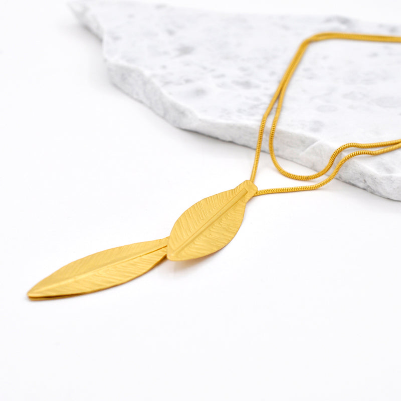 gold leaf adjustable long necklace
