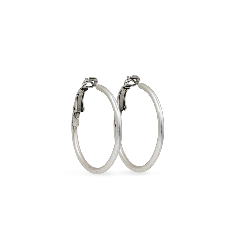 silver everyday hoop earrings